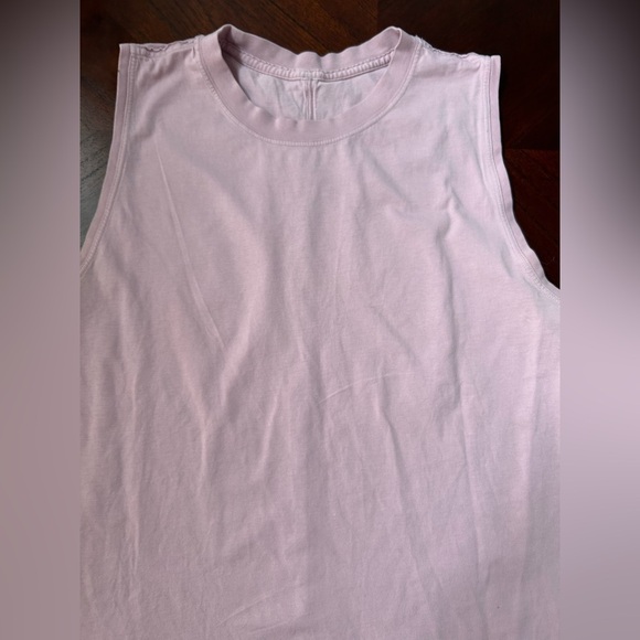 Lululemon Athletica Light Pink Muscle Tee size M - Picture 3 of 8
